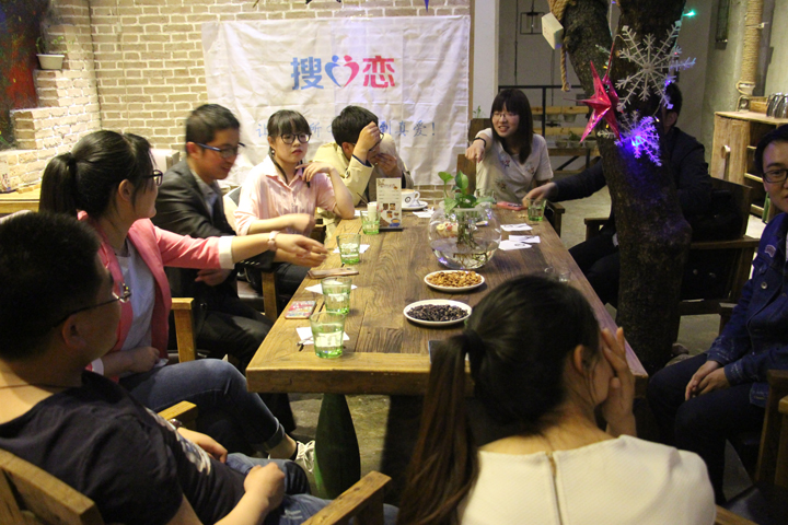 多人视频聊天软件哪个好？这5款交友神器让你告别孤单！